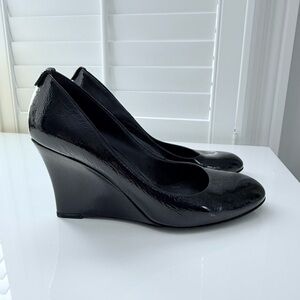 Elegant Black Wedge Shoes